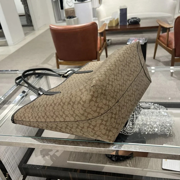 COACH Micro Signature Canvas City Tote Bag CJ942 IMCBI - Picture 7 of 11